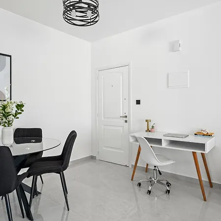Apartment Amber By Nomads Paphos